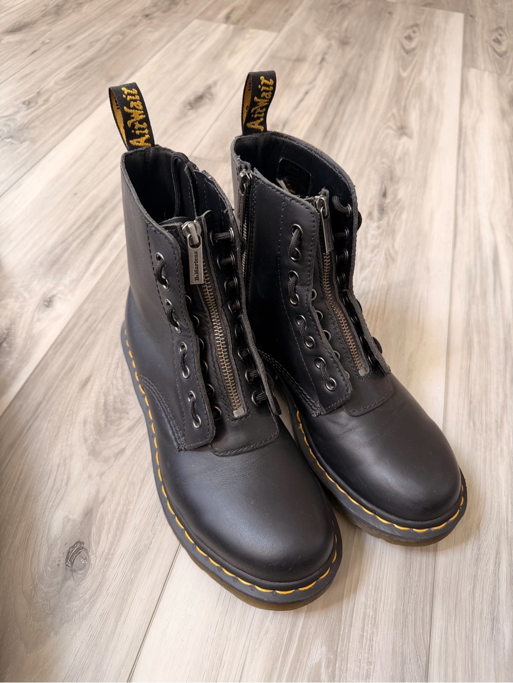 Dr. Martens 1460 Pascal Front Zip Black Nappa Leather Boots Women’s US 9 EU 41